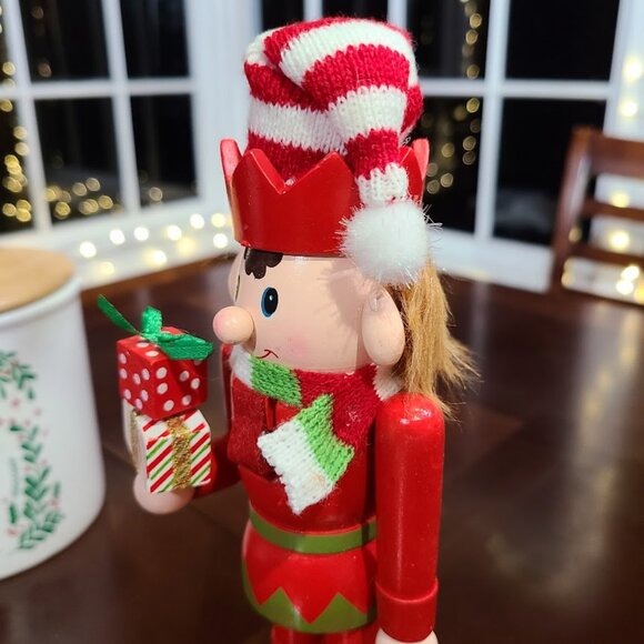 Christmas Nutcracker Soldier Elf Decor Wooden Statue Table Holiday Decoration - Picture 5 of 13